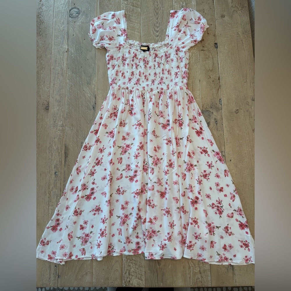 Alexia Admor Pink Floral Dress
